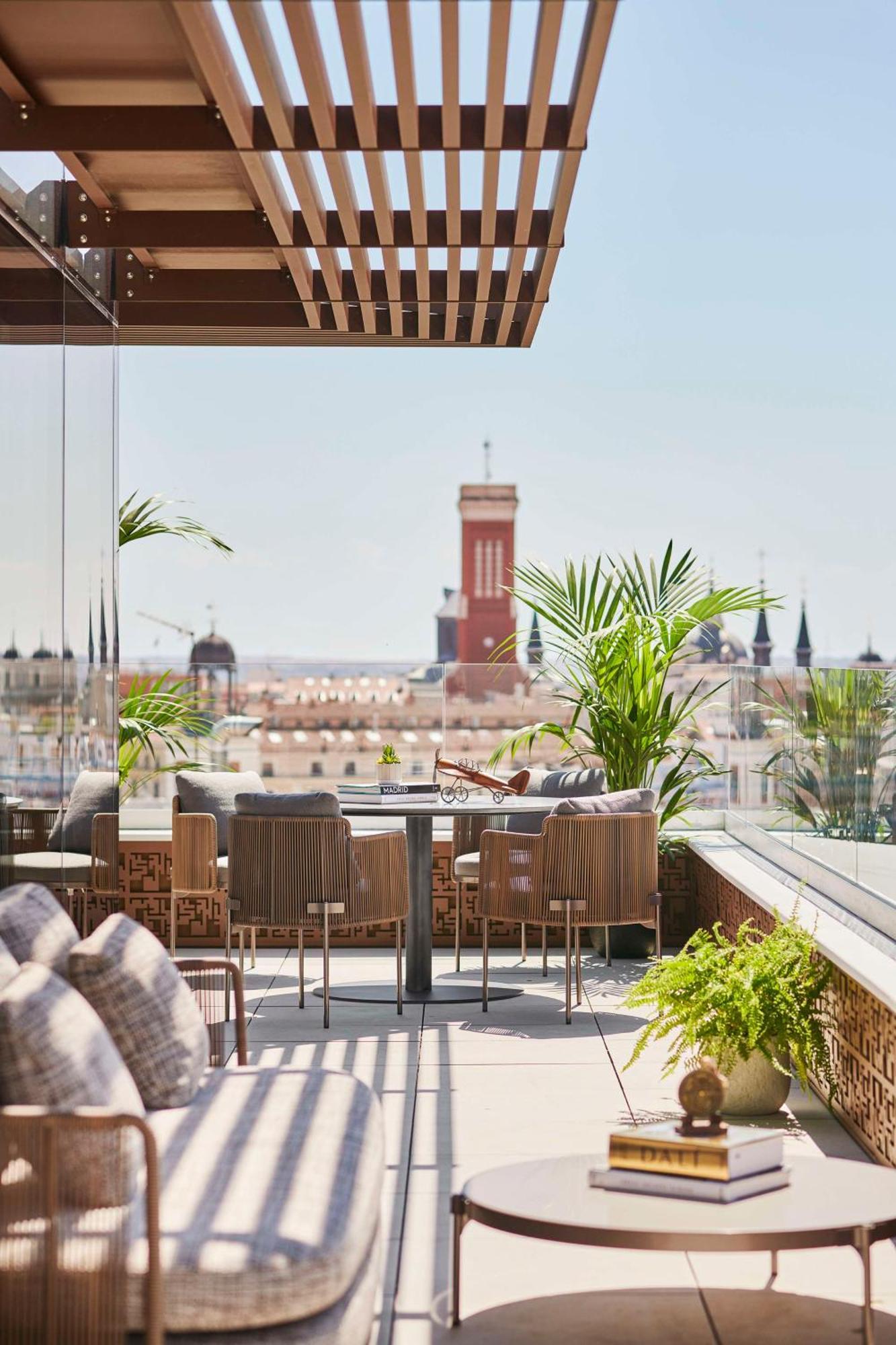 Thompson Madrid, By Hyatt Hotel Eksteriør billede