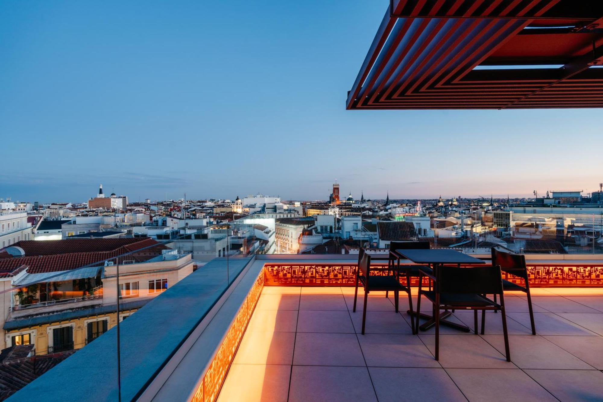 Thompson Madrid, By Hyatt Hotel Eksteriør billede